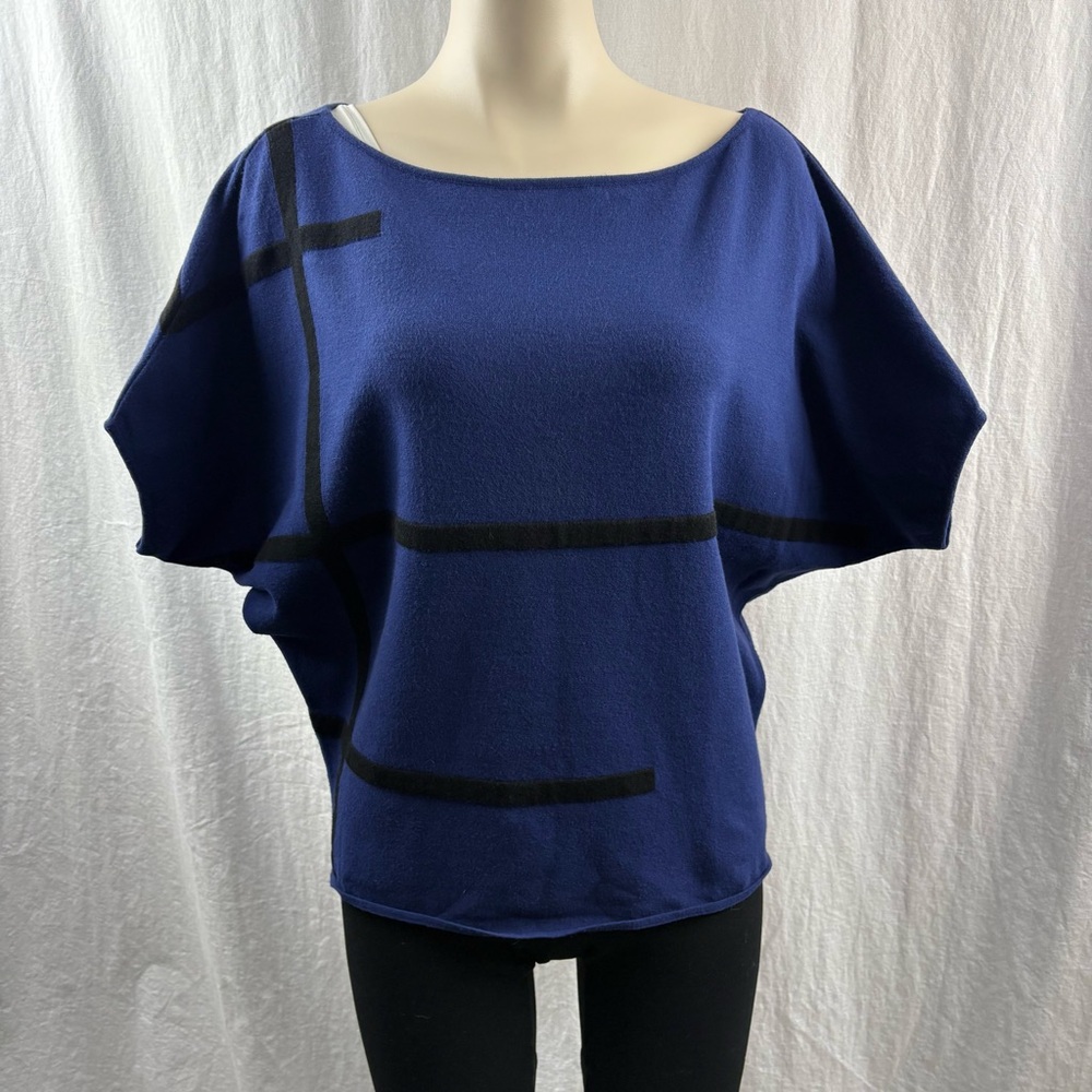 Sarah Pacini Blue and Black Tunic-Style Sweater O/S